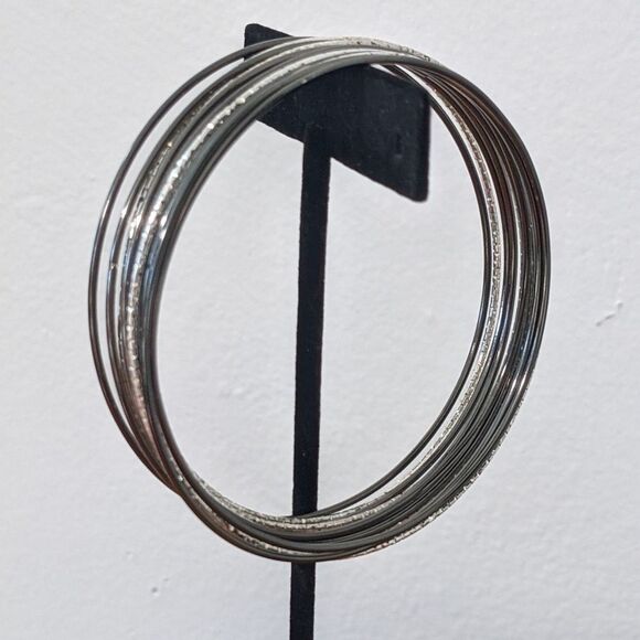 Metallic Bangles 14 Metal Bangles Thin Metallic Bracelets Metal Bangle Bracelets - Picture 1 of 4